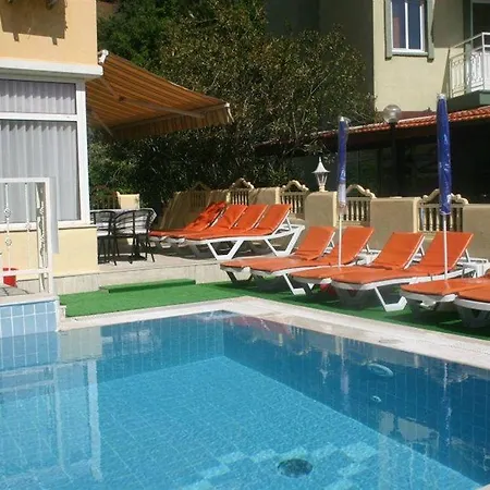 Hasinci 2* Μαρμαρίς
